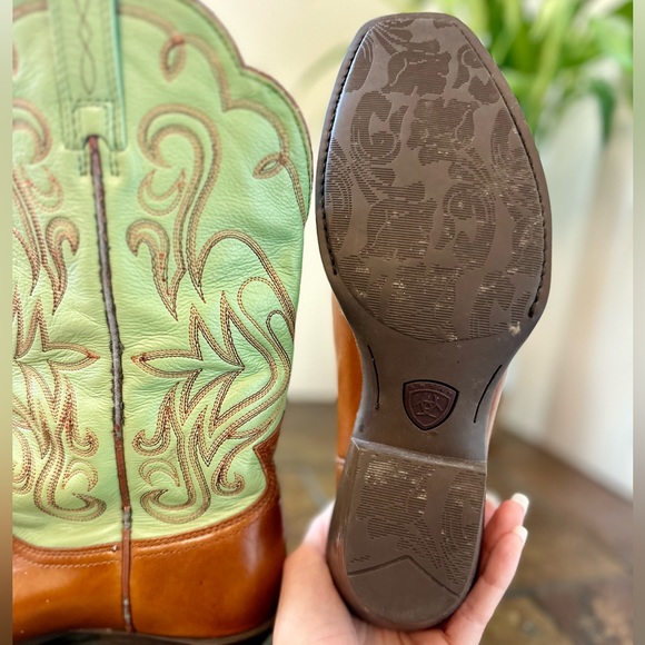 Woman’s Ariat “legend” boots - Picture 5 of 5